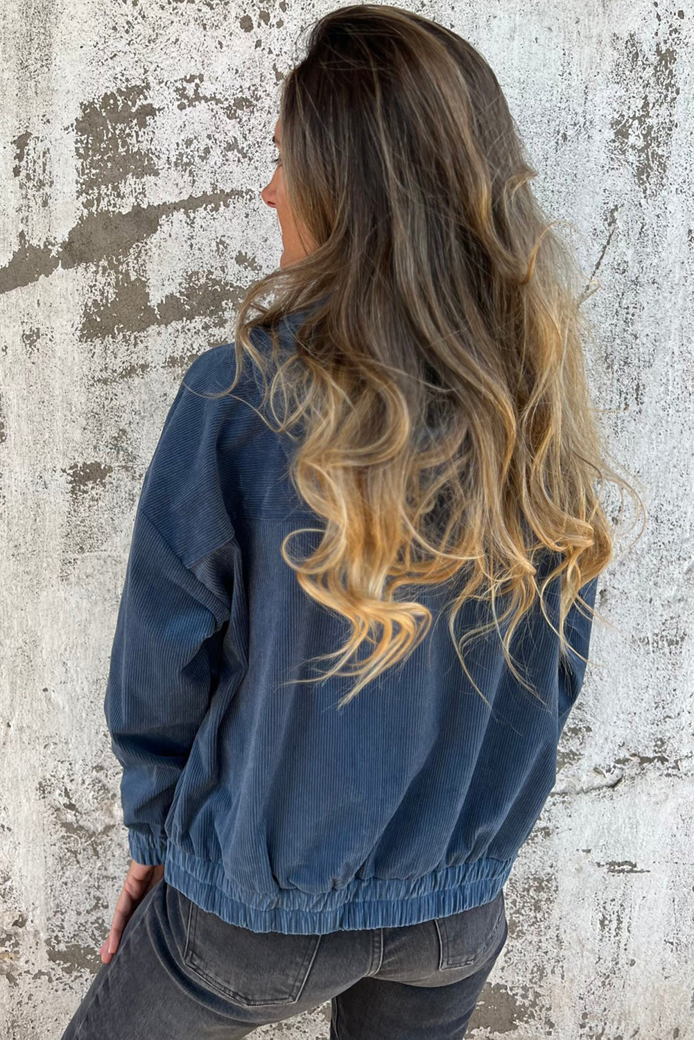 Veste Teal à Capuche avec Zip et Cordon de Serrage